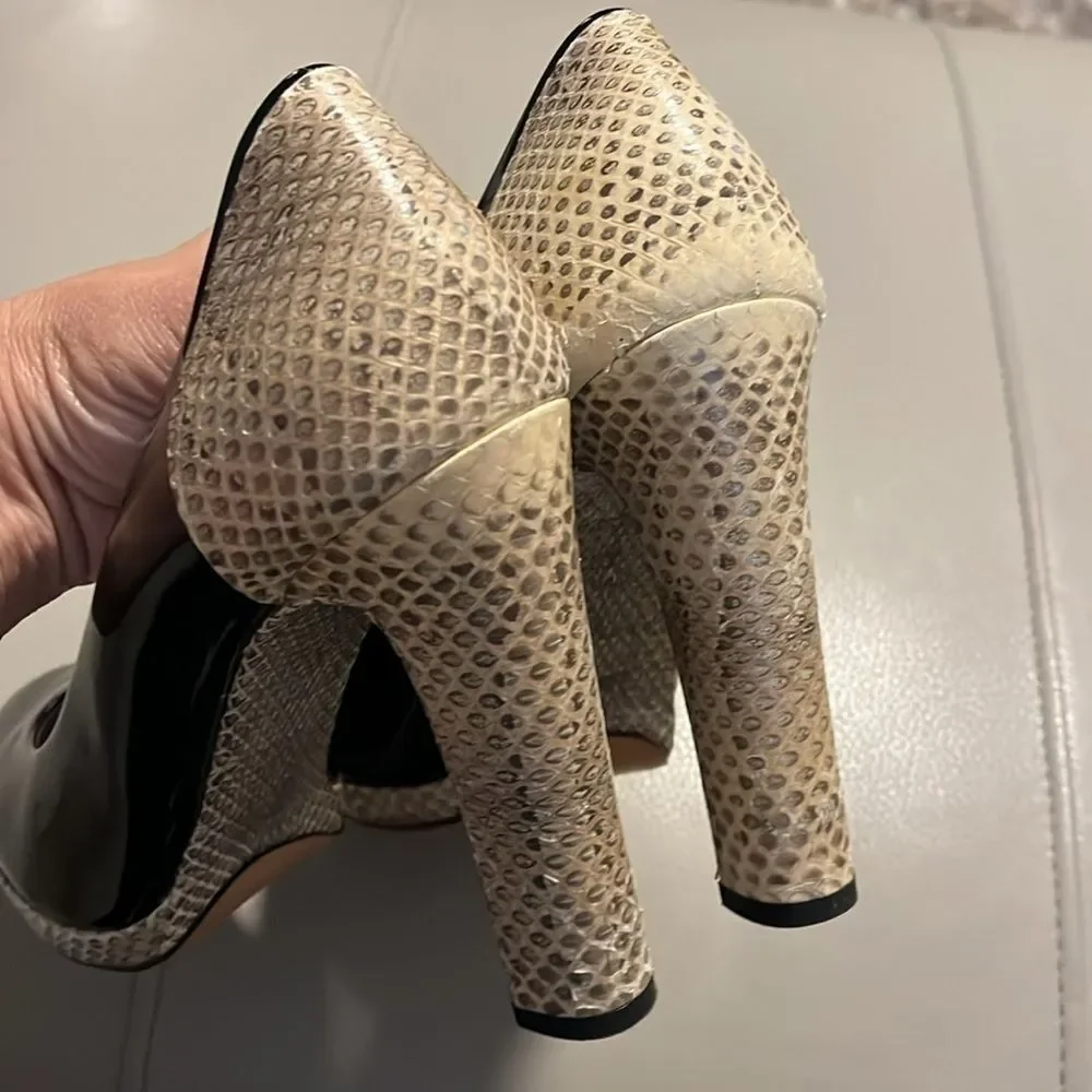 Chloe Black Patent Leather Snakeskin Embossed Block Heel Pumps Size 39 US‎ 9